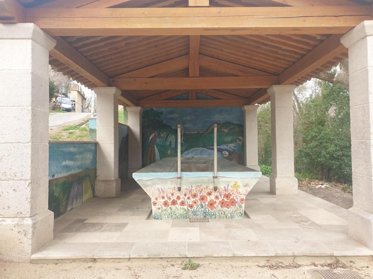 4 Safraniers Bed & Breakfast Sillans-la Cascade Ngoại thất bức ảnh